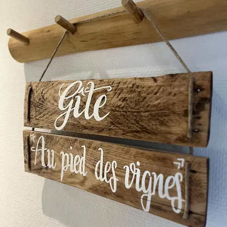 Au Pied Des Vignes 公寓